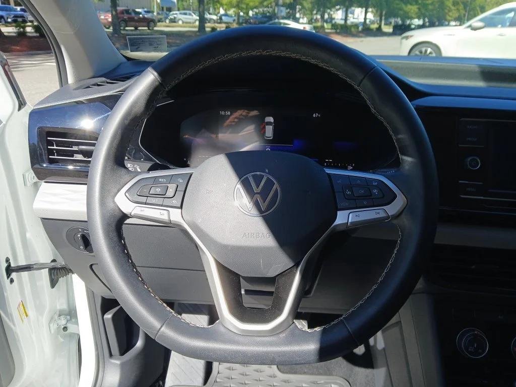 Used 2023 White Volkswagen 1.5T S image 14