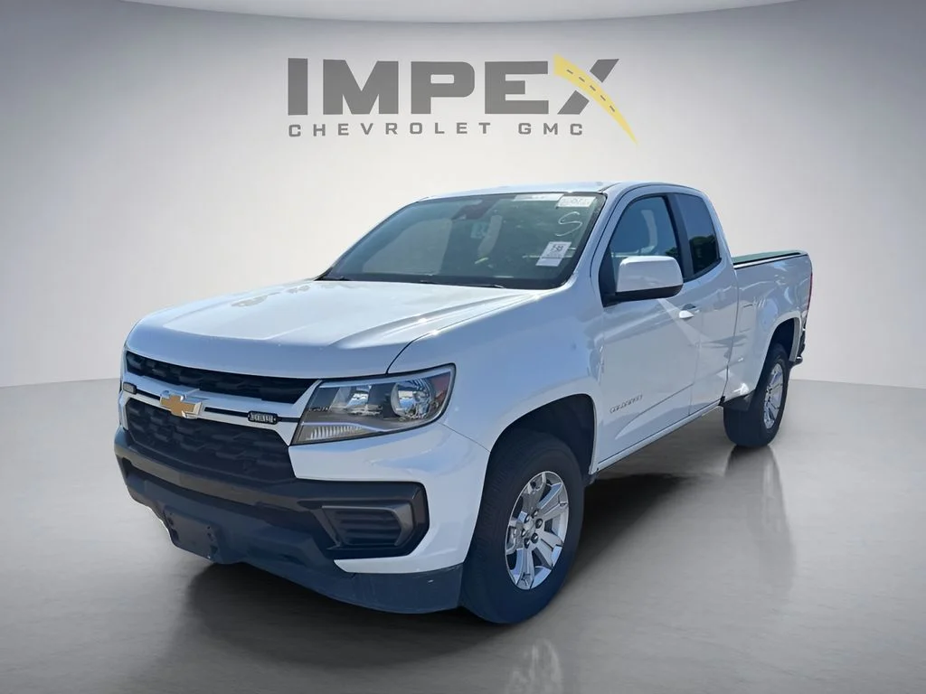 Used 2022 White Chevrolet LT image 1