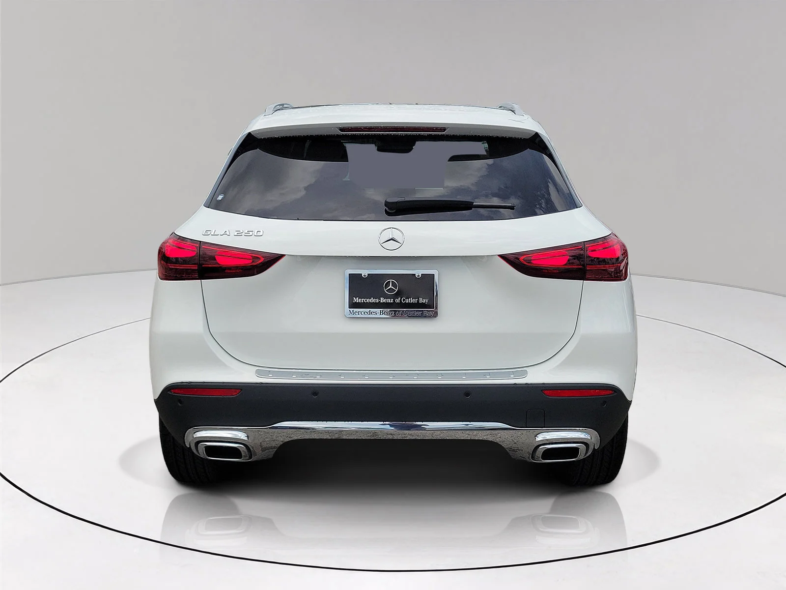 New 2026 Polar White Mercedes-Benz GLA 250 image 5