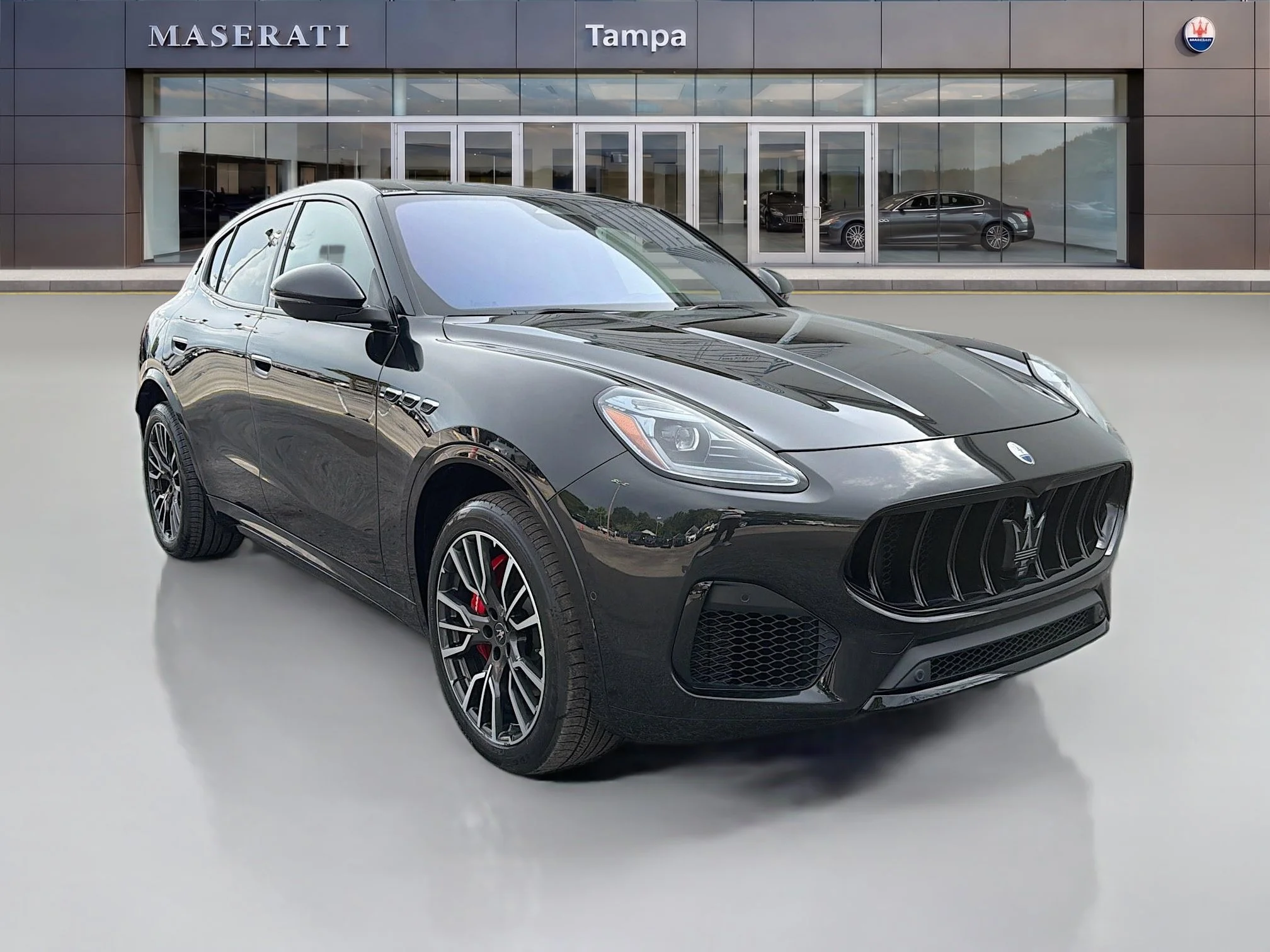 Used 2023 Black Maserati Modena image 1