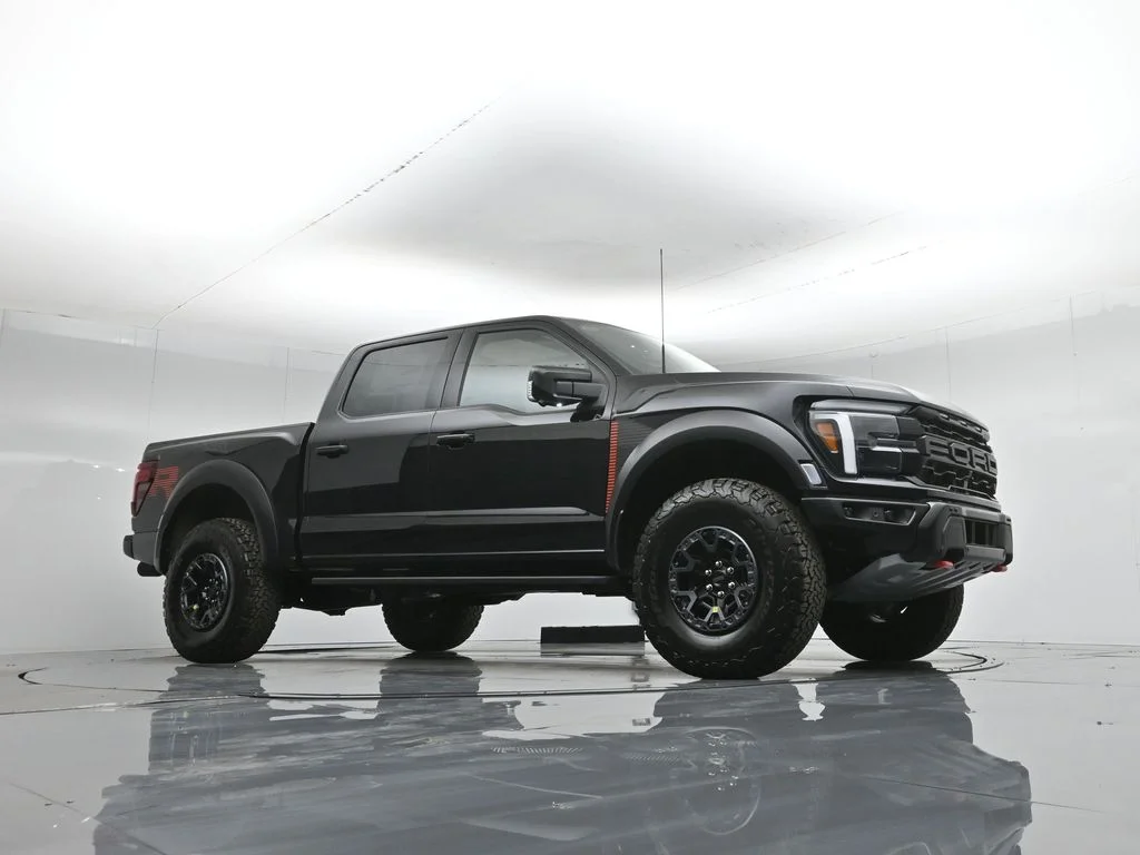 New 2026 Oxford White Ford Raptor image 3