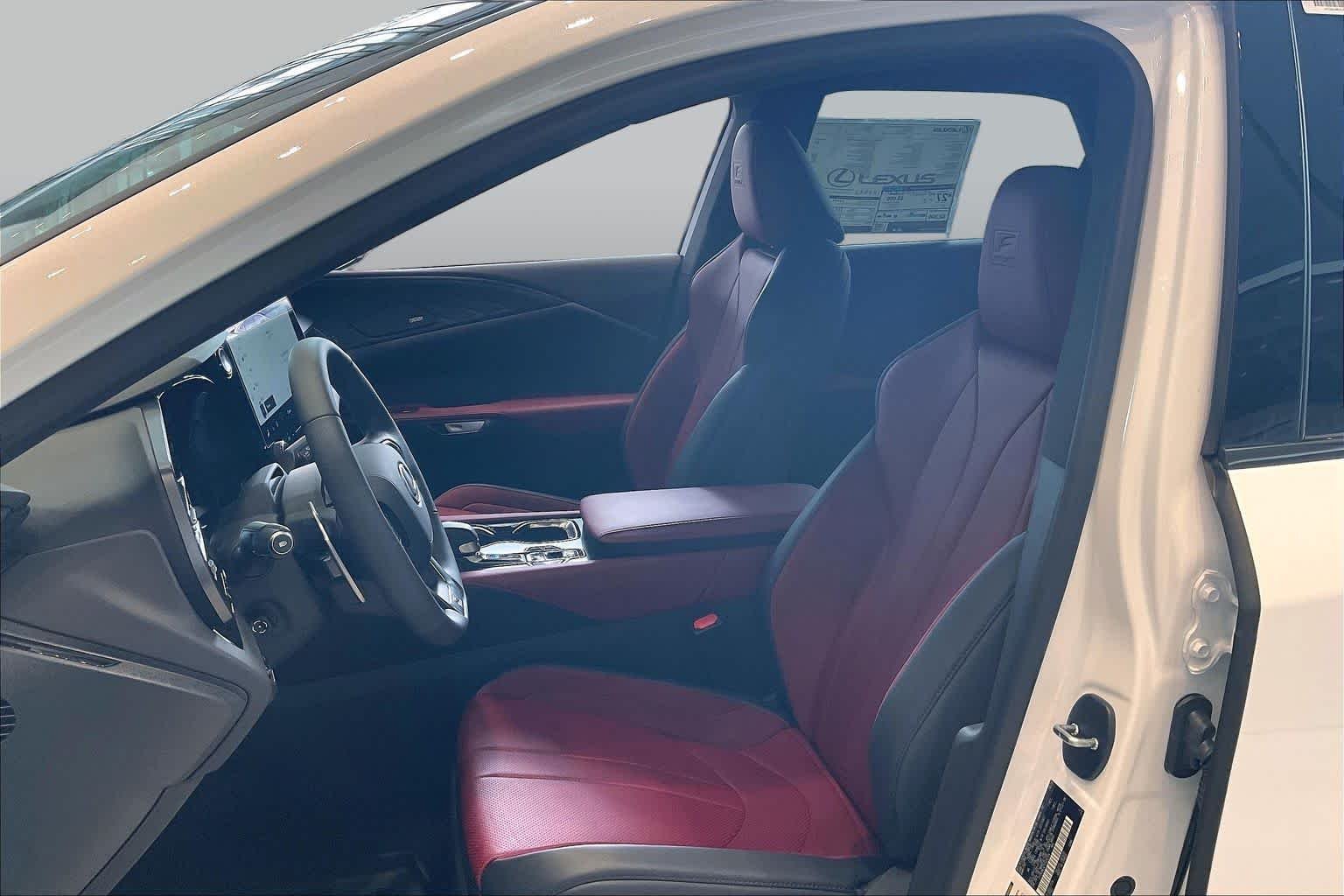 New 2026 Ultra White Lexus F SPORT PERFORMANCE AWD image 9