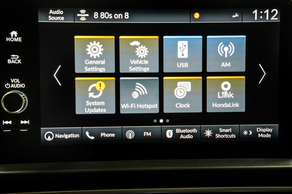 Used 2025 White Honda Touring image 34