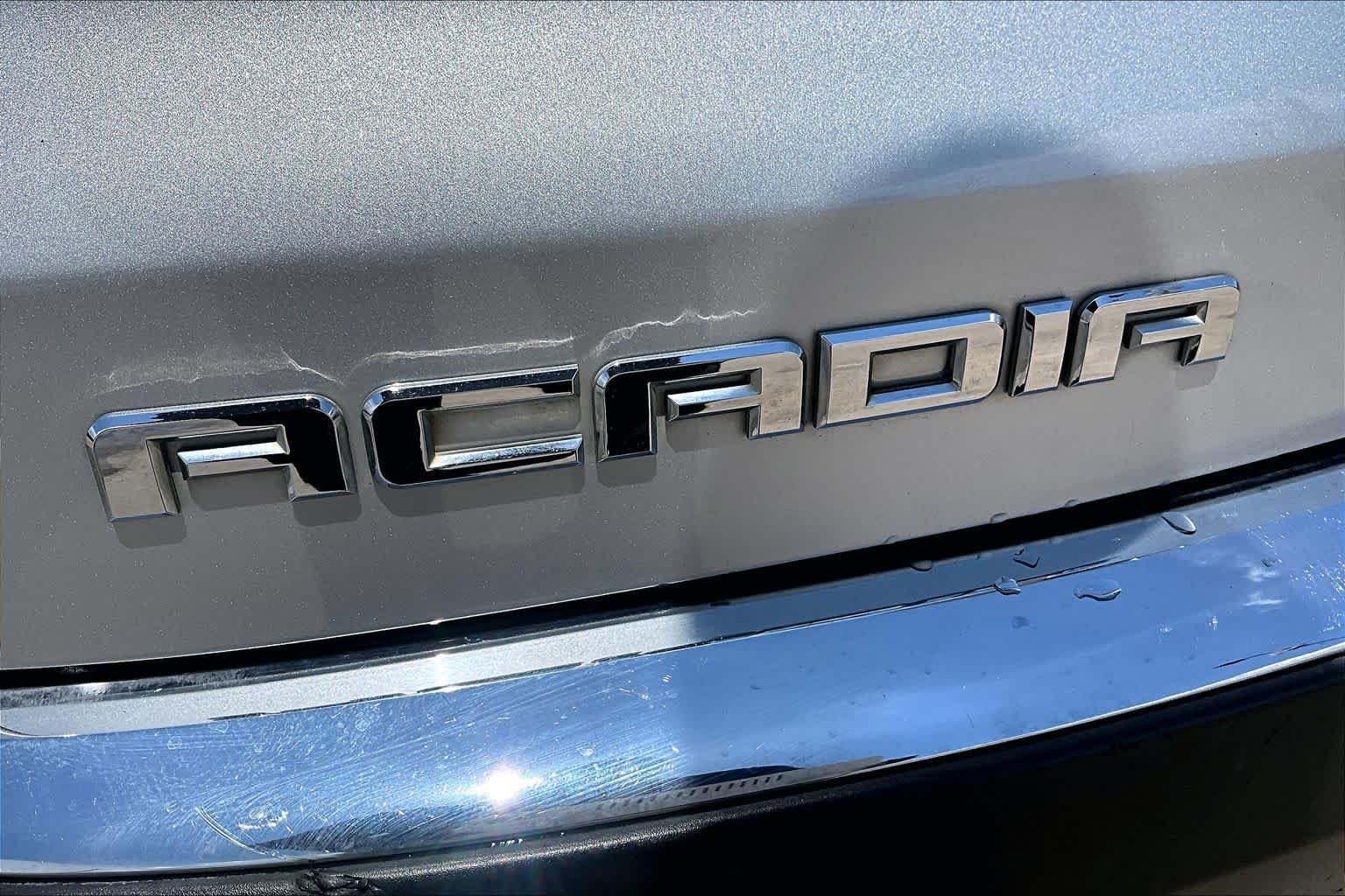 Used 2012 Quicksilver Metallic GMC SL image 9