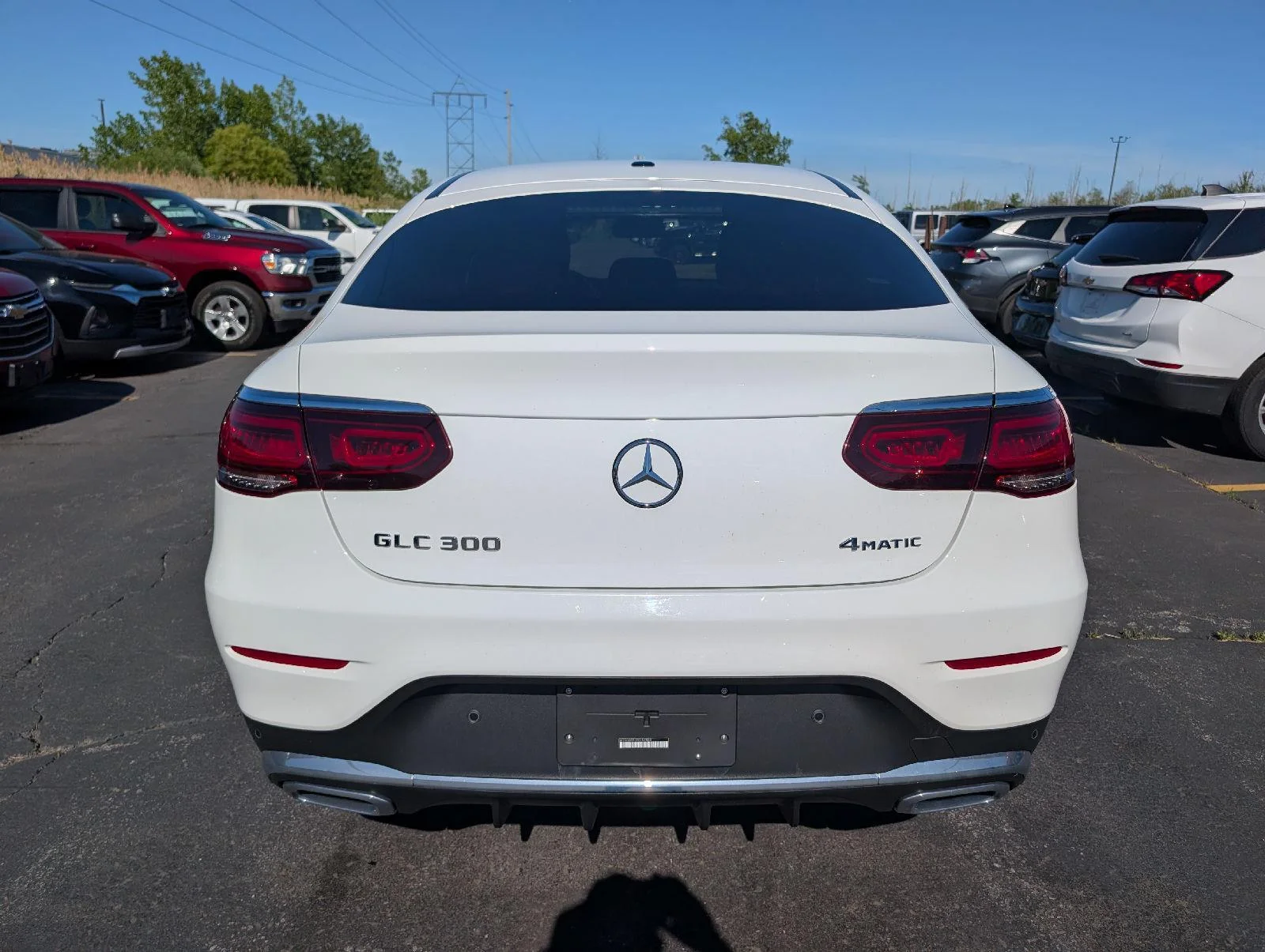 Used 2023  Mercedes-Benz GLC 300 image 6