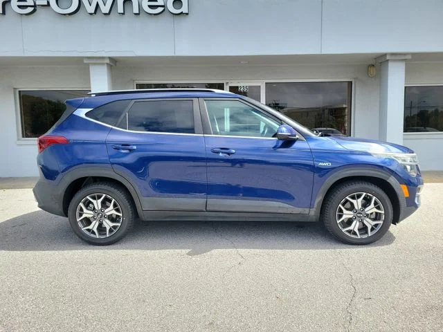Used 2021 Blue Kia EX image 7