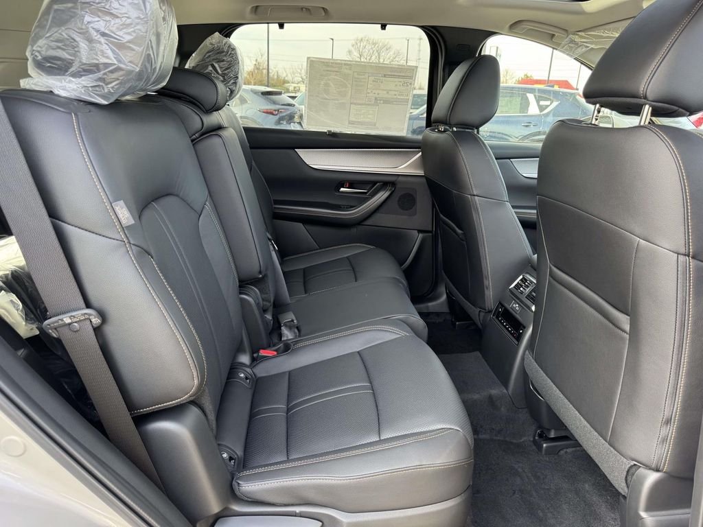 2026 Mazda CX-90 Preferred Package - Photo 15