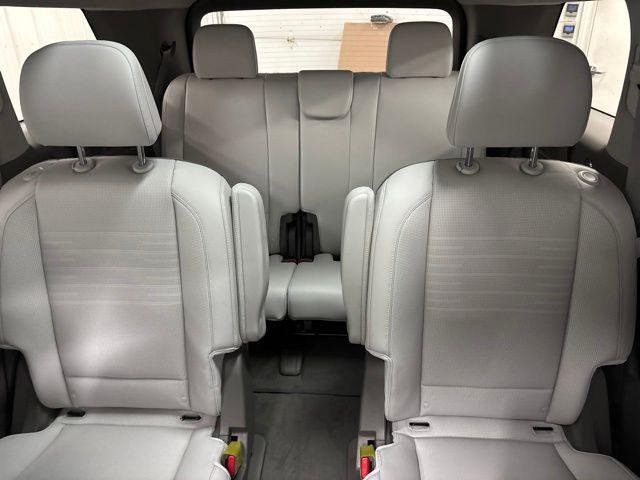 New 2026  Hyundai Limited image 32