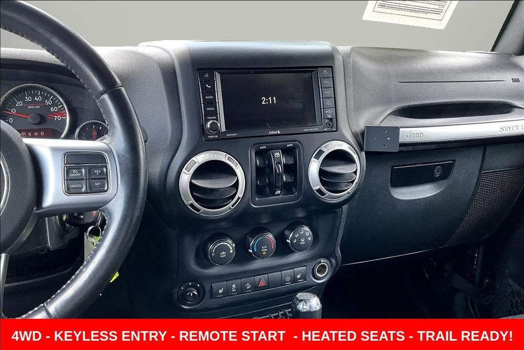 Used 2017 Black Jeep Unlimited Rubicon image 9