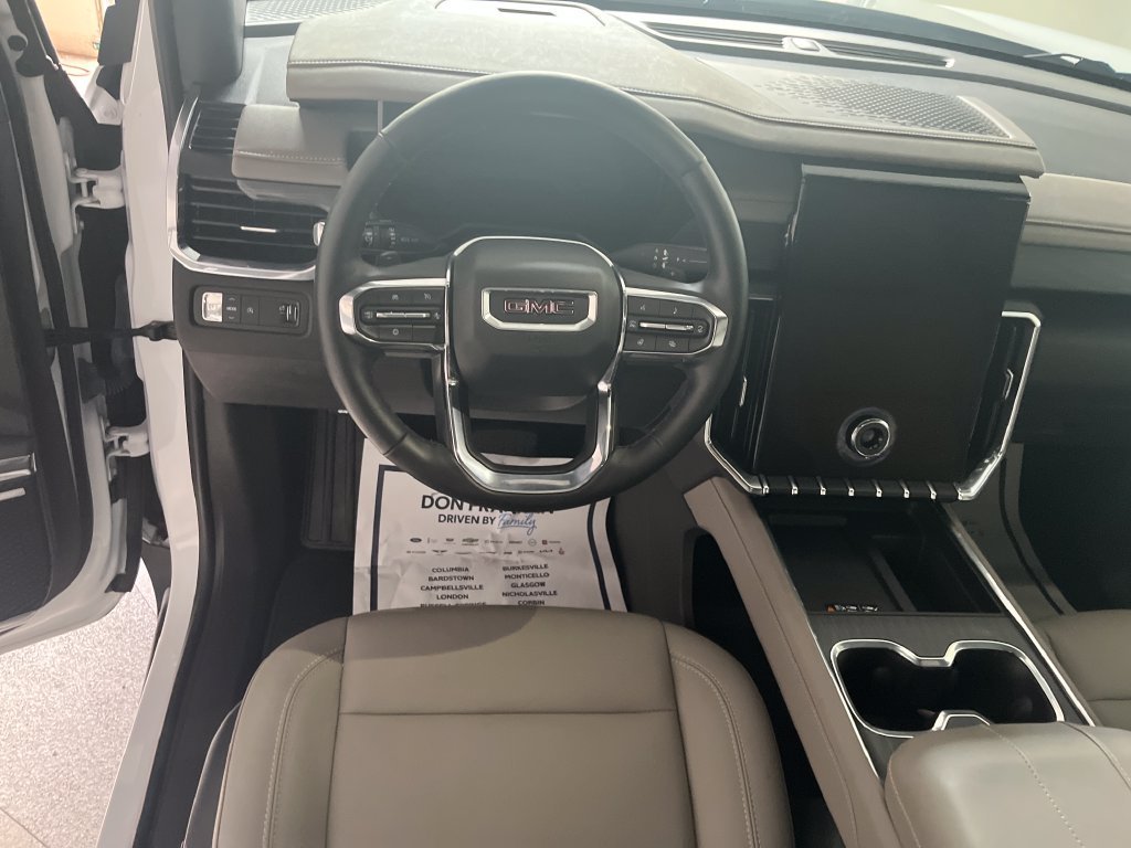 Used 2026 White GMC Elevation image 15