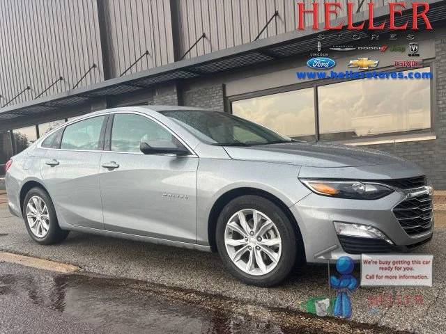 Used 2025 Sterling Gray Metallic Chevrolet LT image 1