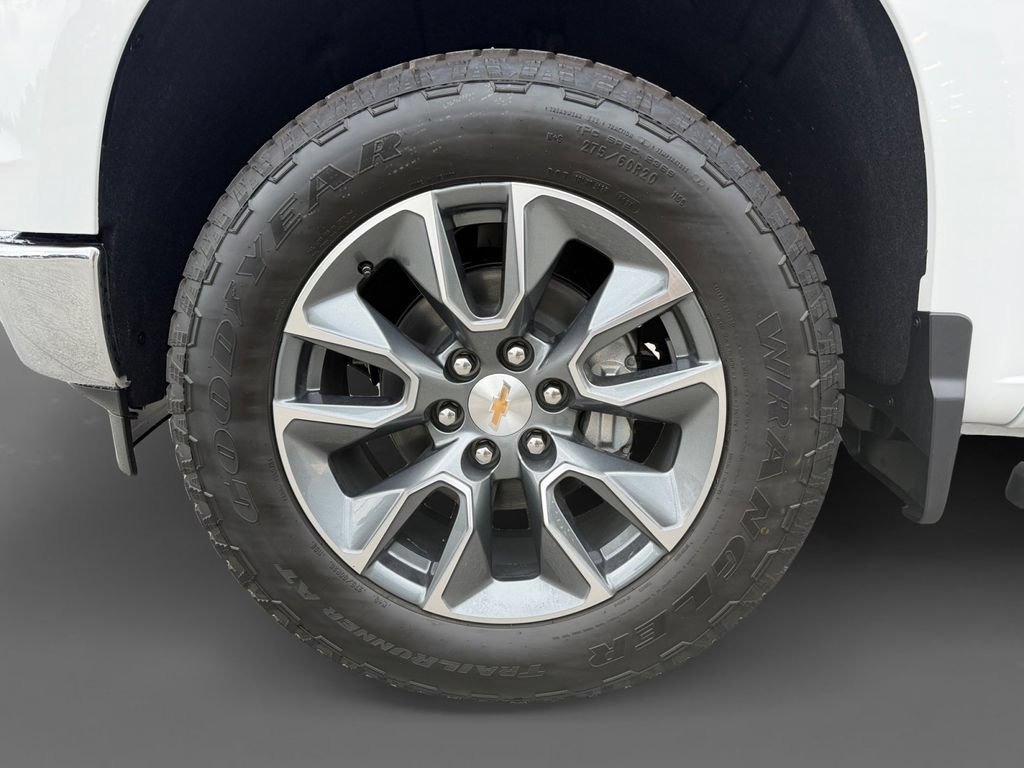 New 2026 Summit White Chevrolet LT image 16