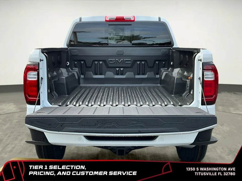 New 2026 Summit White GMC Elevation image 22