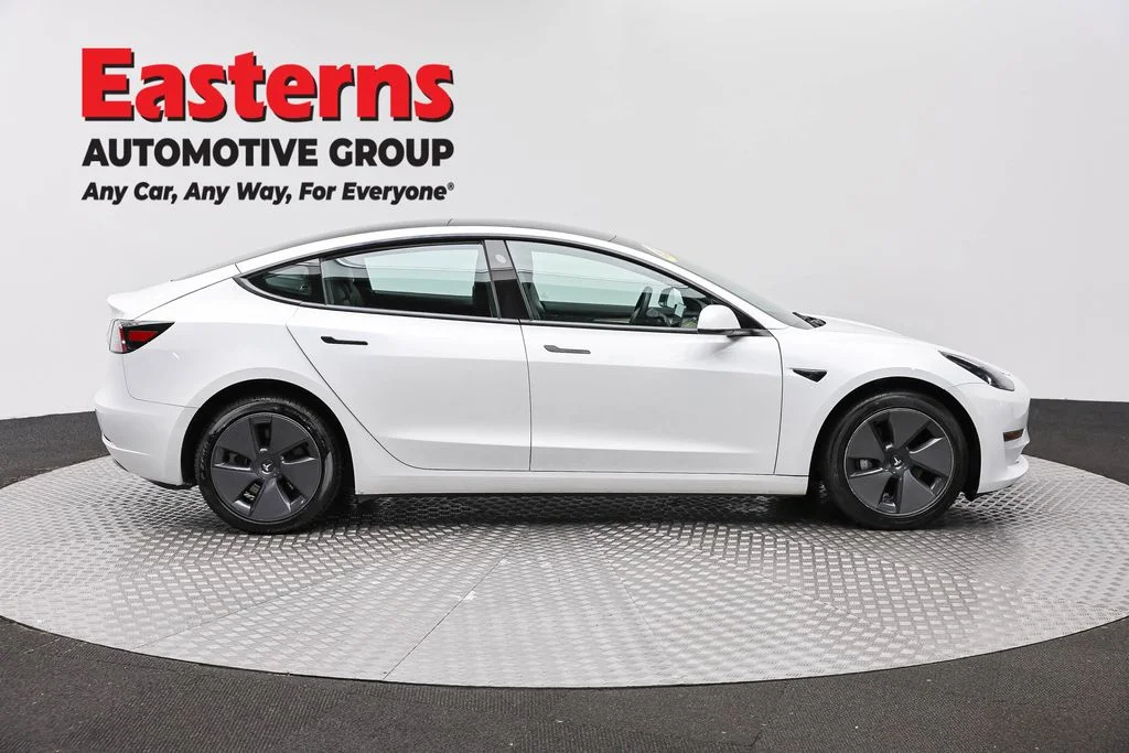 Used 2023 White Tesla Base image 4