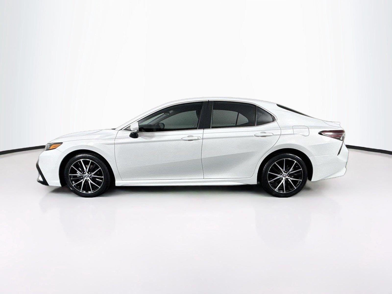 Certified Used 2024 Ice Edge Toyota SE image 12