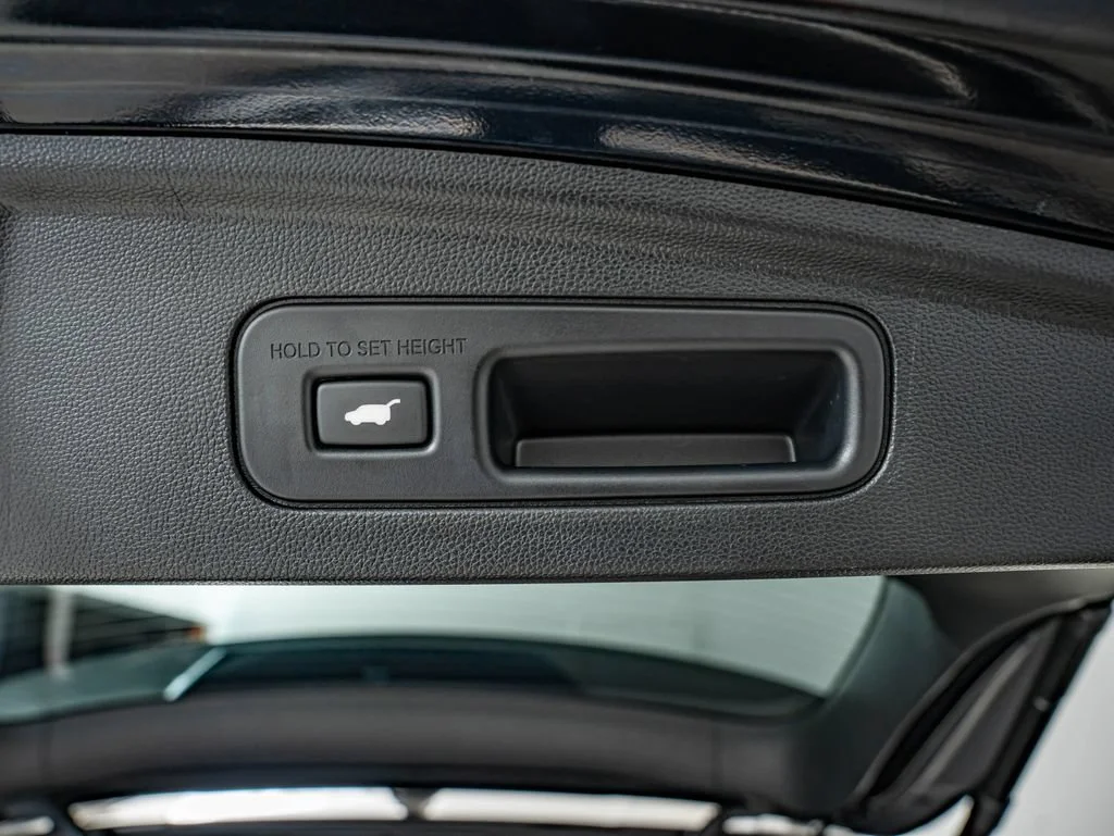 Certified Used 2025 Majestic Black Pearl Acura Advance Package image 45