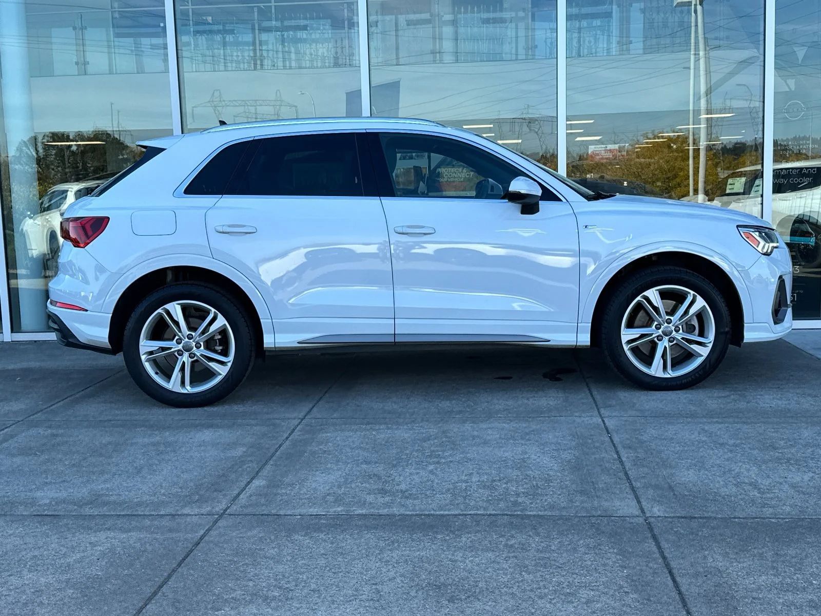 Used 2020 Glacier White Audi Premium Plus S line image 3