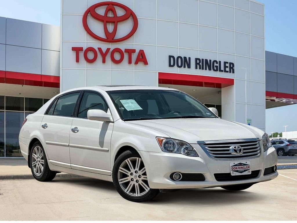 2009 Toyota Avalon XLS's photo