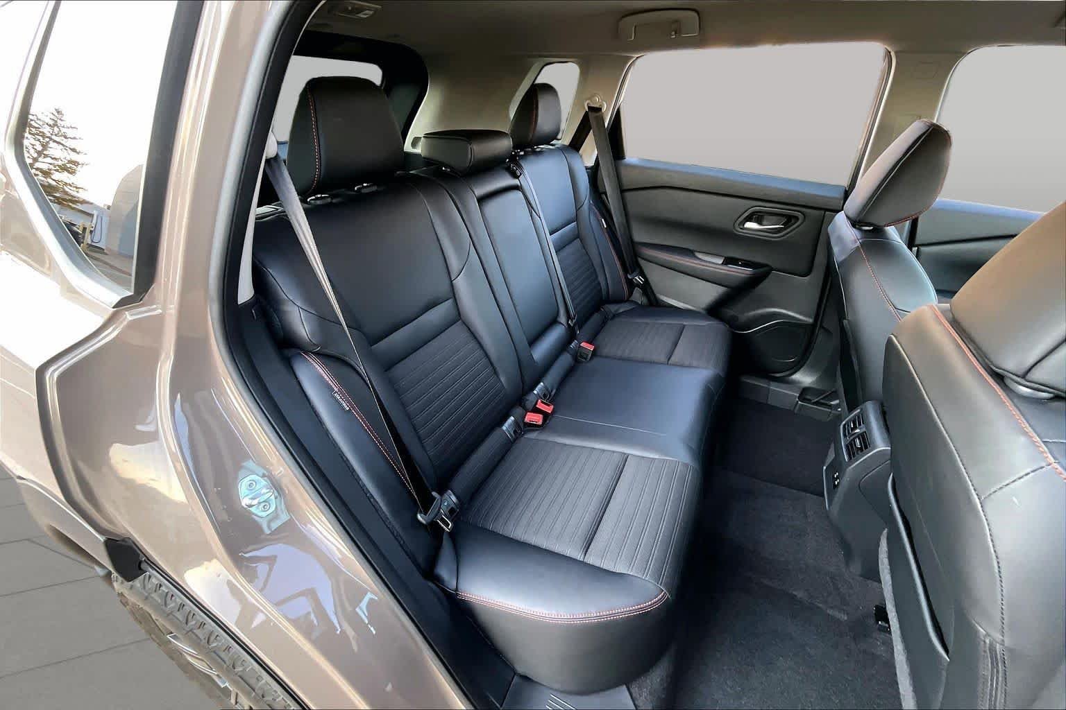 Used 2025 Baja Storm Metallic Nissan Rock Creek image 18