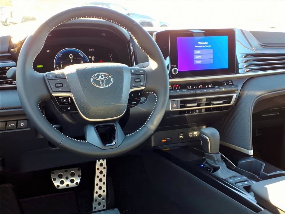 2026 Toyota Camry Nightshade - Photo 6