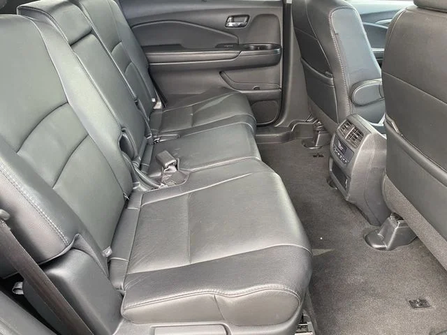 2019 Honda Pilot EX-L - Photo 12