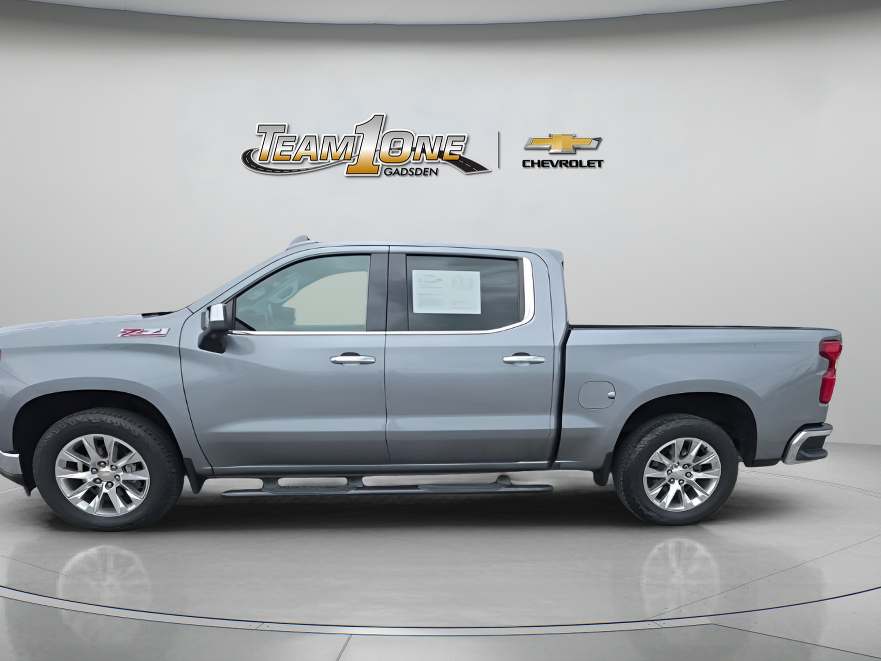 Used 2021 SATIN STEEL METALLIC Chevrolet LTZ image 4