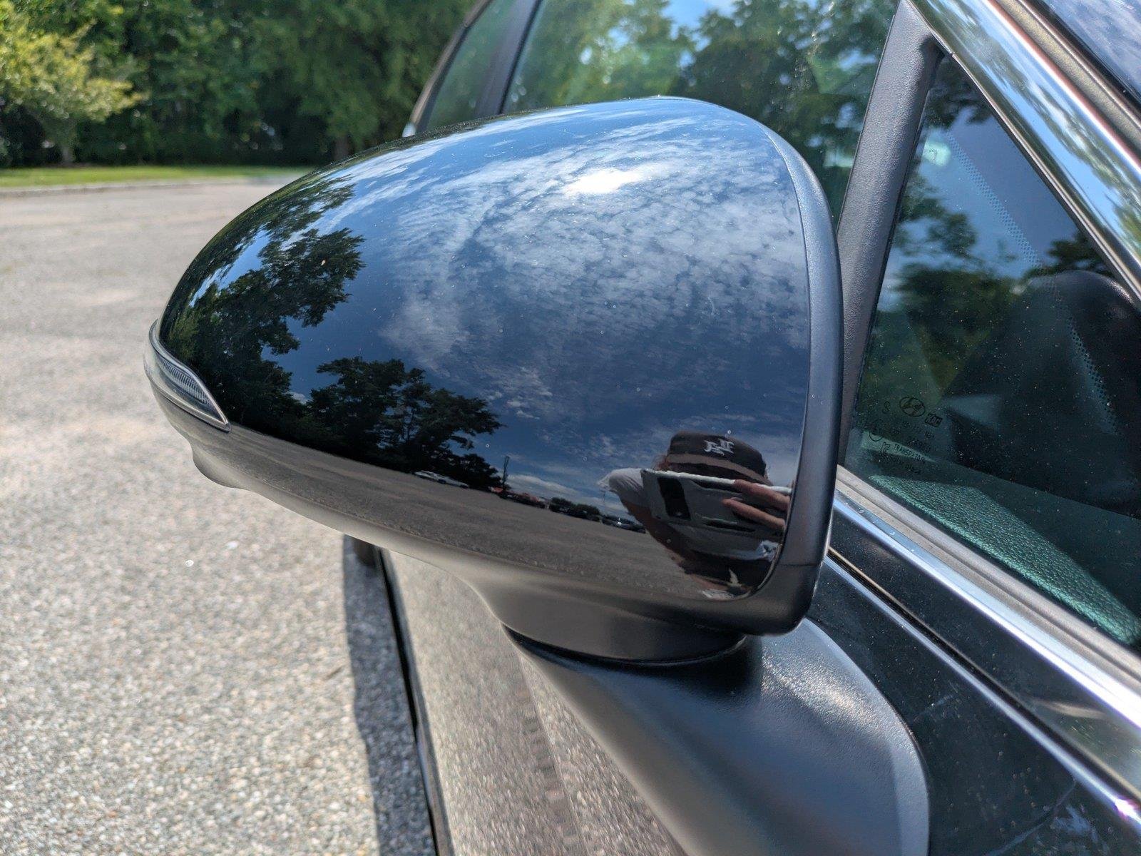 Used 2023 Onyx Black Hyundai Limited image 12
