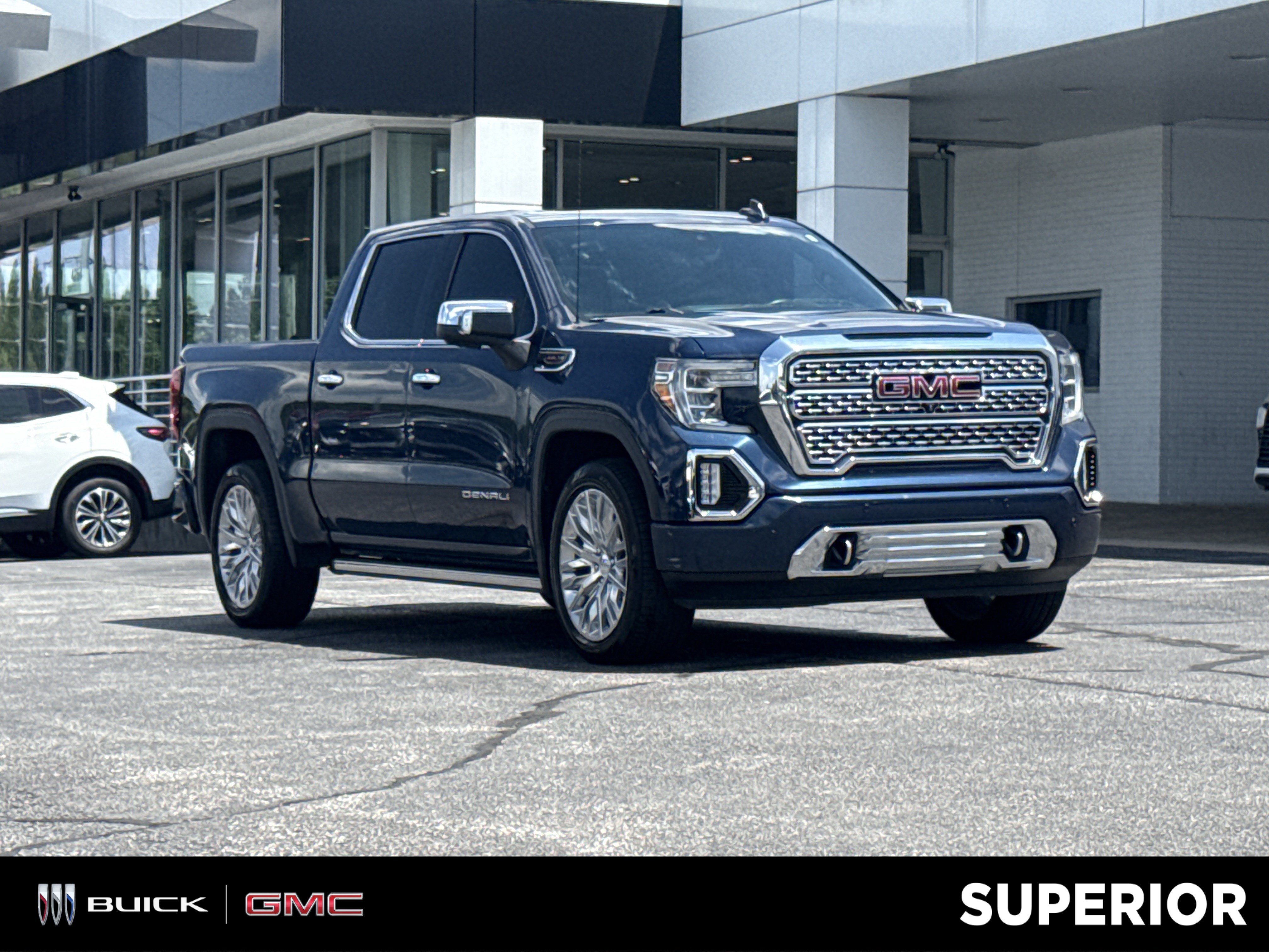 2019 GMC Sierra 4WD Crew Cab Short Box's photo