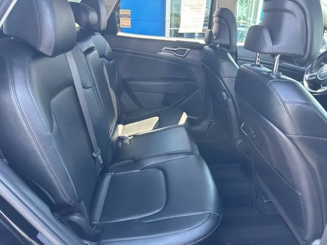 2023 Kia Sportage EX - Photo 13