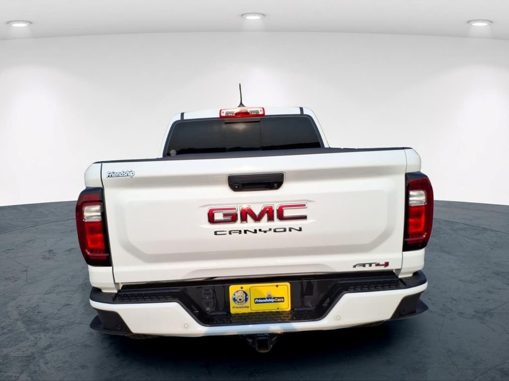 Used 2023 White GMC AT4 image 10