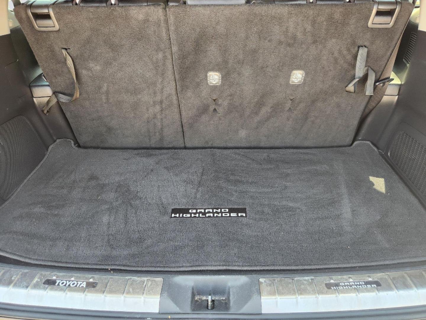 2024 Toyota Grand Highlander Limited - Photo 32