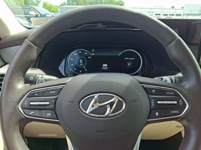 Used 2020 Red Hyundai Limited image 25