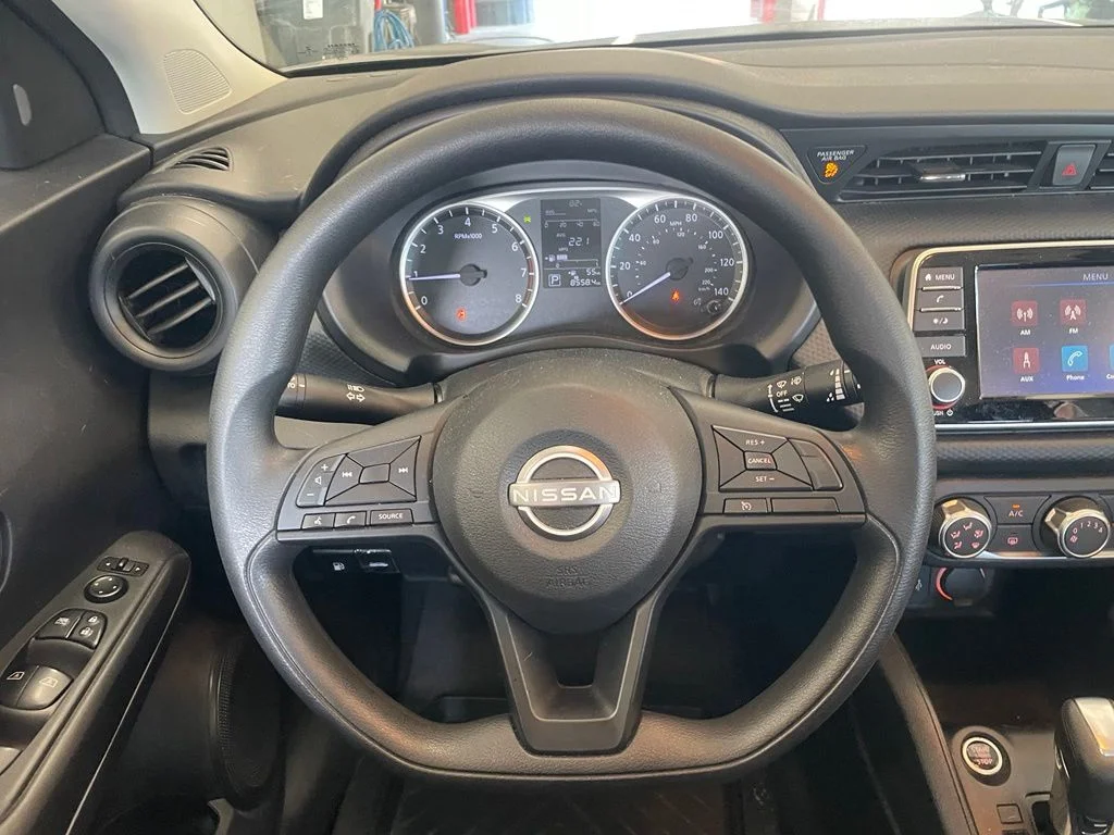 Used 2023 Gray Nissan S image 13