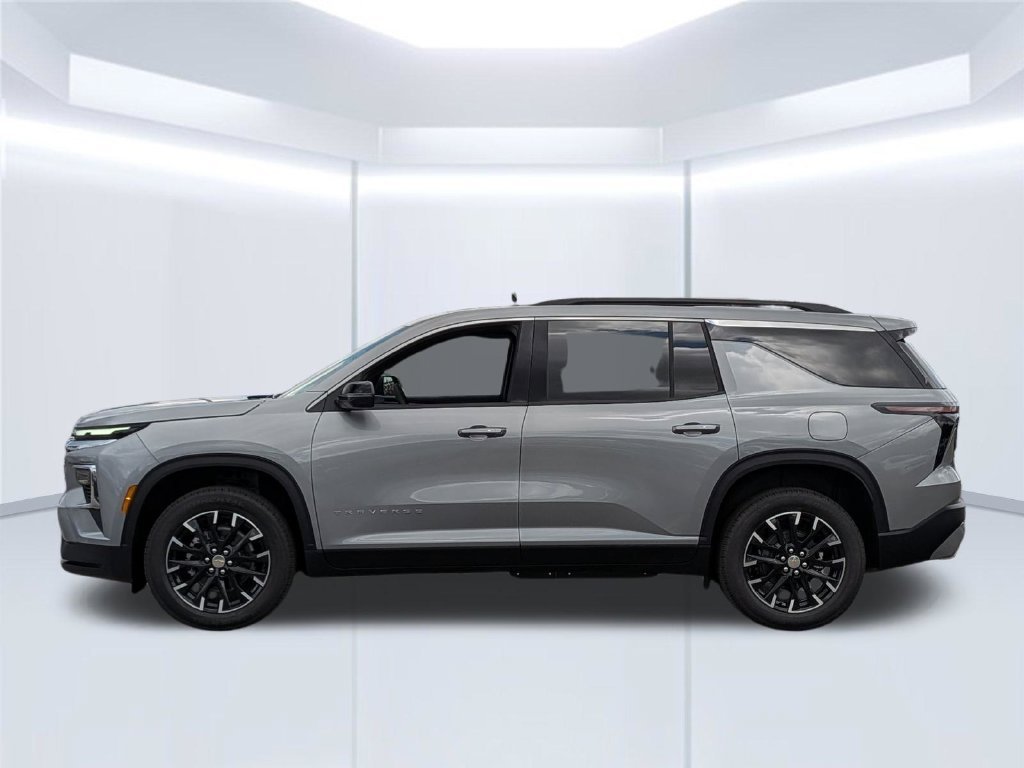 2026 Chevrolet Traverse LT - Photo 2