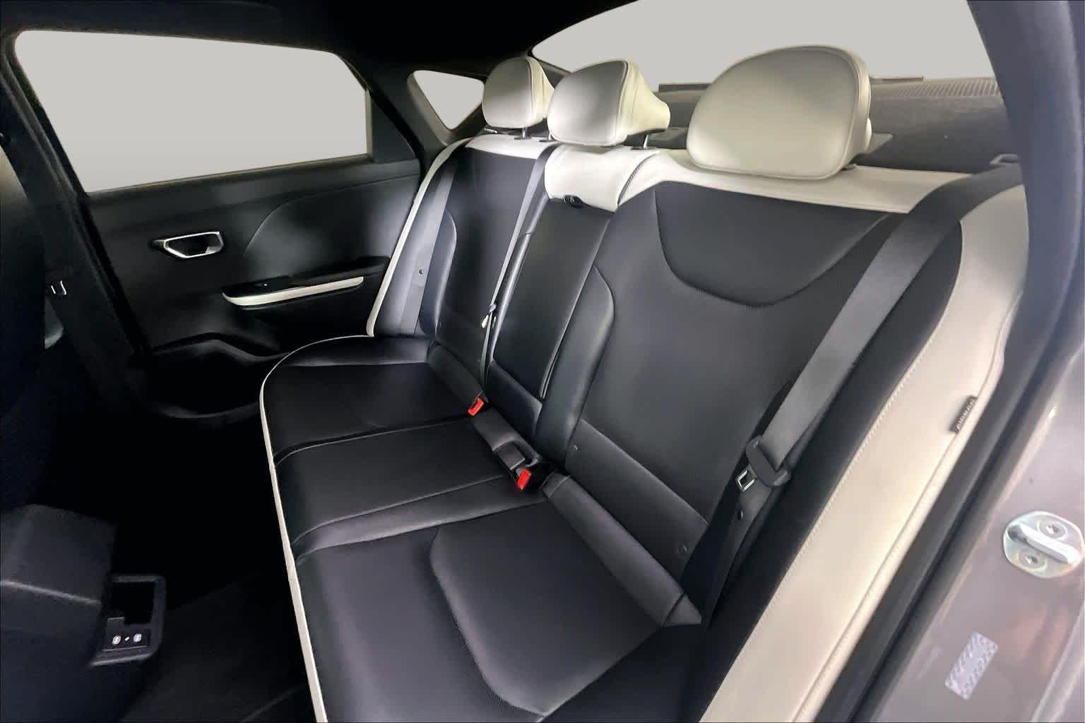 Used 2025 Steel Gray Kia GT-Line image 19