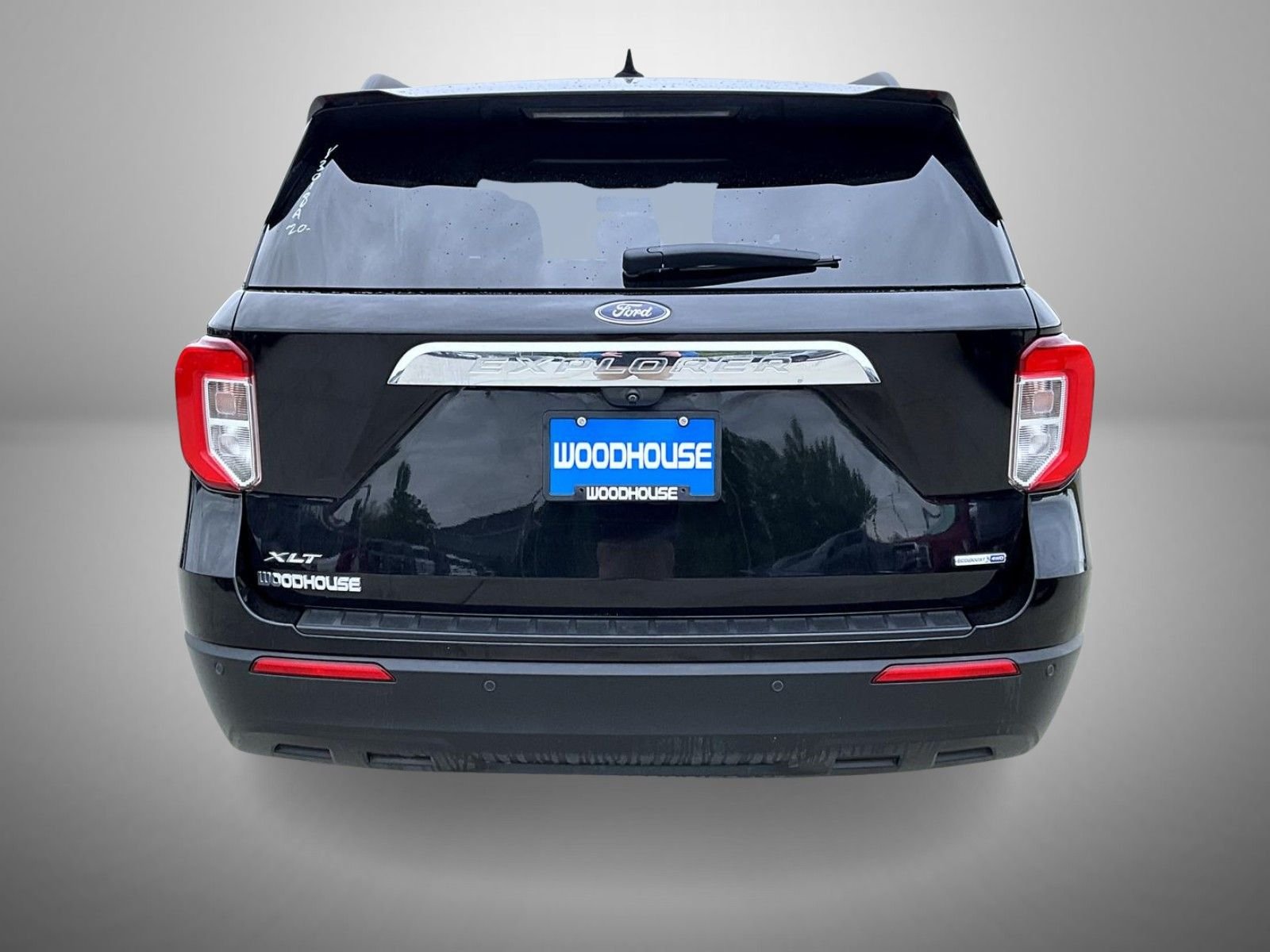 Used 2020 Black Ford XLT image 6