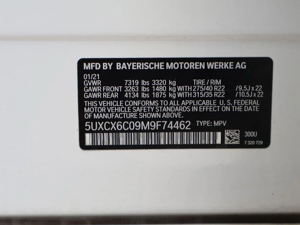 Used 2021 White BMW M50i image 82