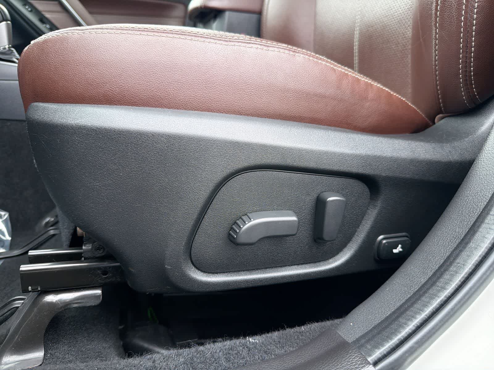 Used 2017 Crystal White Pearl Subaru Touring image 18