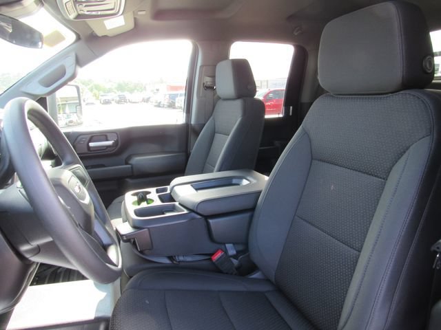 New 2026 Onyx Black GMC Pro image 13
