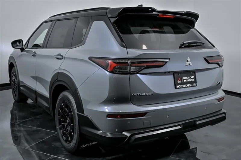 2025 Mitsubishi Outlander Trail Edition - Photo 7