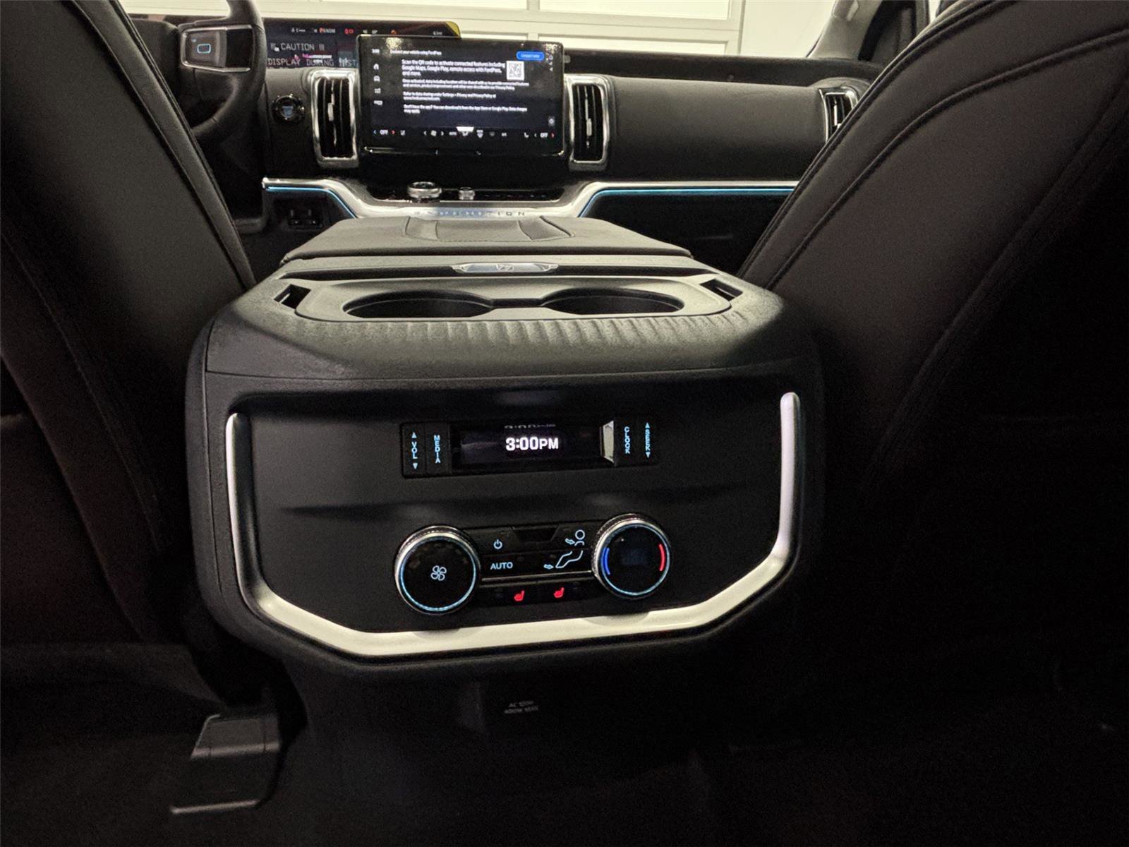 New 2026 Dark Matter Gray Metallic Ford MAX Platinum® image 39