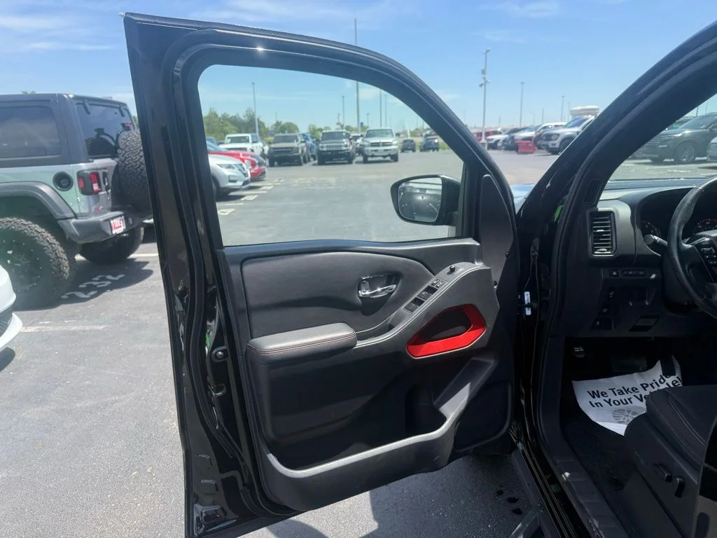 Used 2023 Black Nissan PRO-X image 16