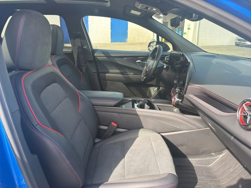 Used 2025 Blue Chevrolet RS image 37