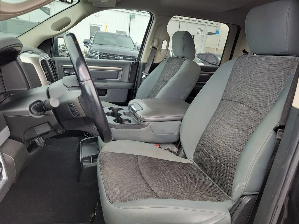 Used 2019 Black Ram Big Horn image 17