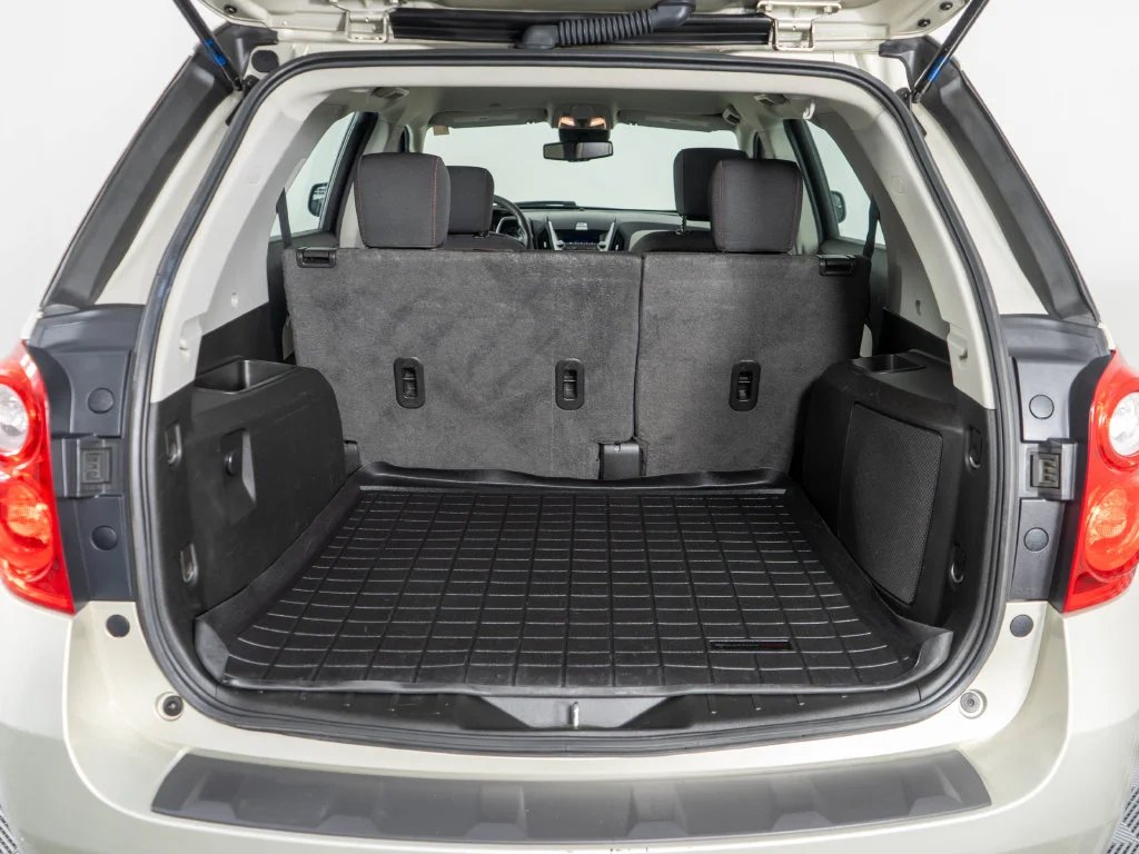 Used 2014 Gold Chevrolet LS image 26