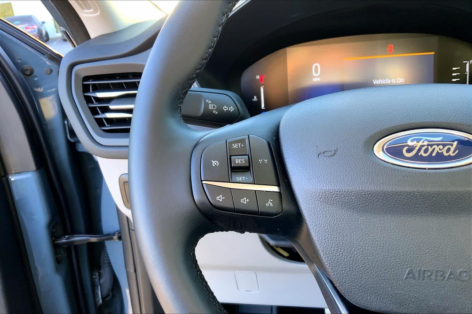 Used 2023 Vapor Blue Metallic Ford Active image 21