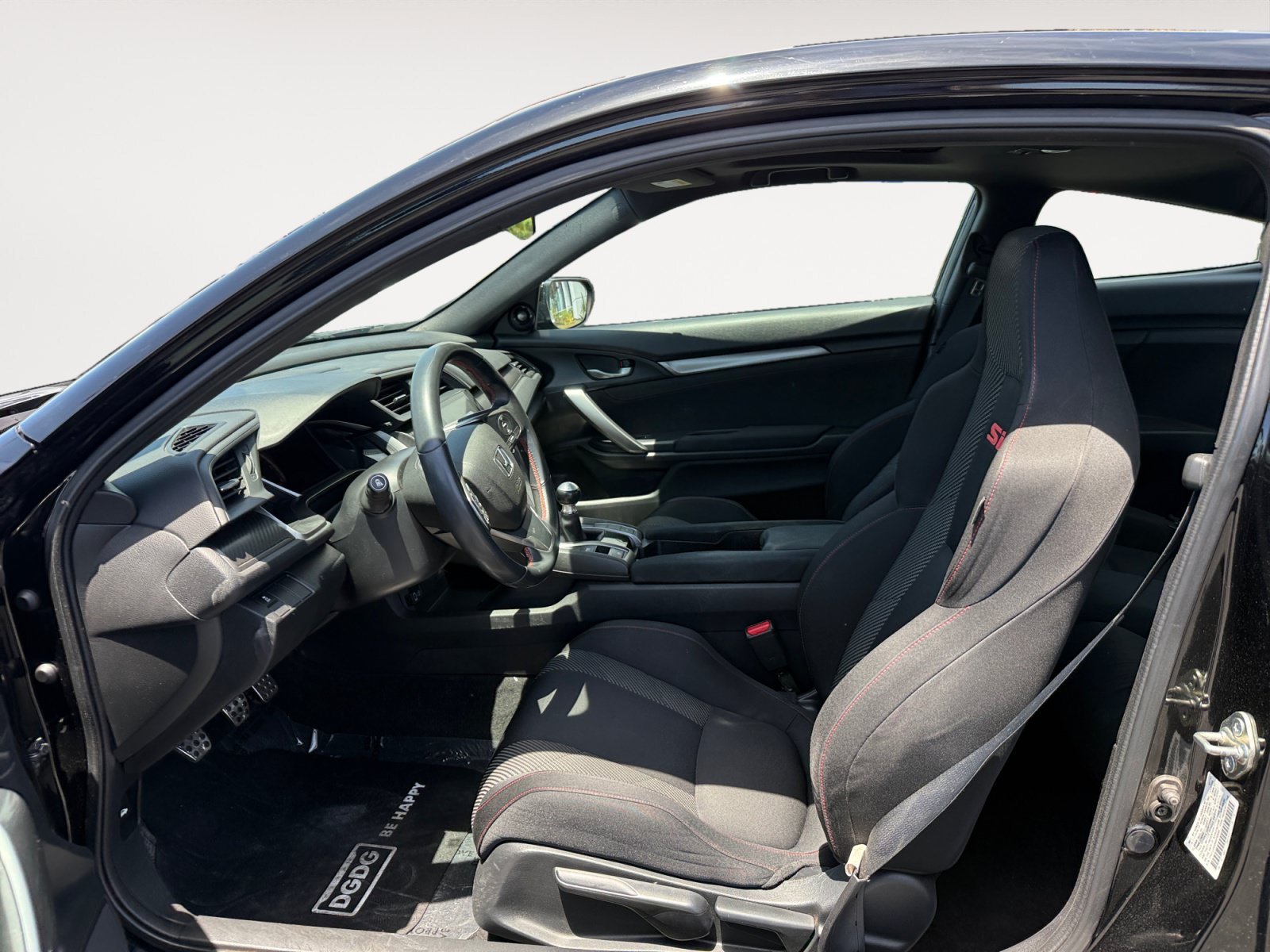 Used 2017 Crystal Black Pearl Honda Si image 10