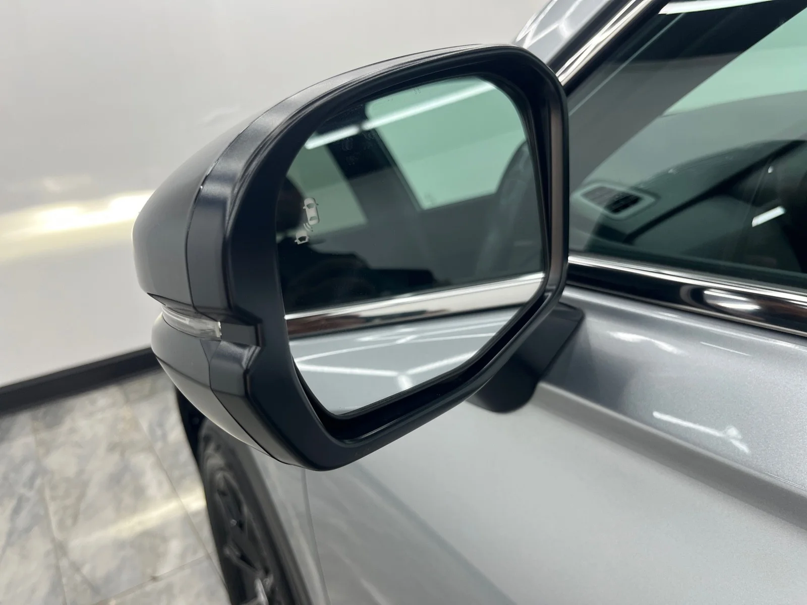 Used 2025 Solar Silver Metallic Honda Sport-L AWD image 49