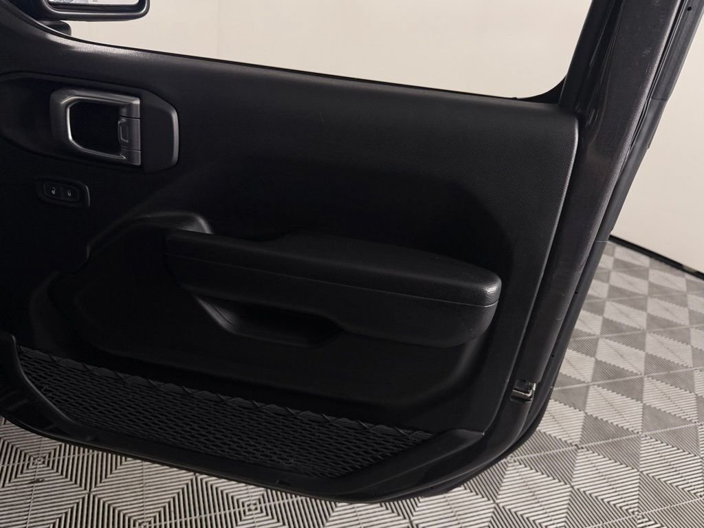 Used 2024 Gray Jeep Sport S image 31