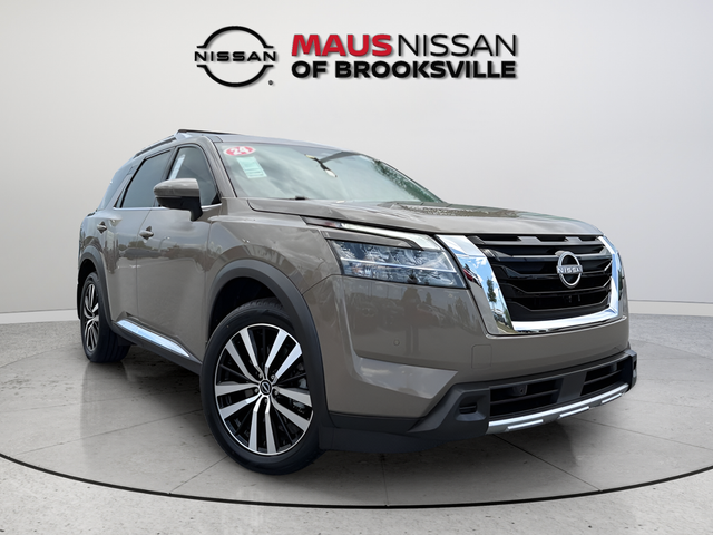 2024 Nissan Pathfinder Platinum